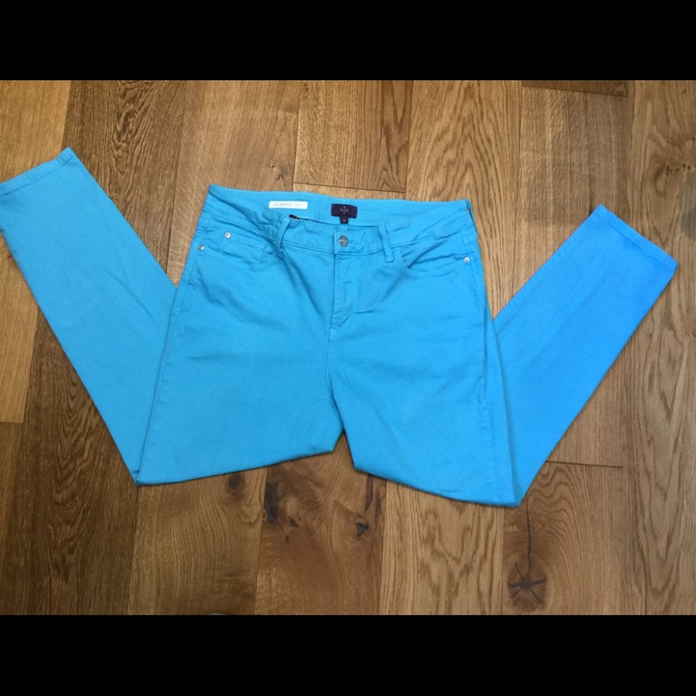 NYDJ Fun Aqua colored Clarissa Ankle cut Size 12